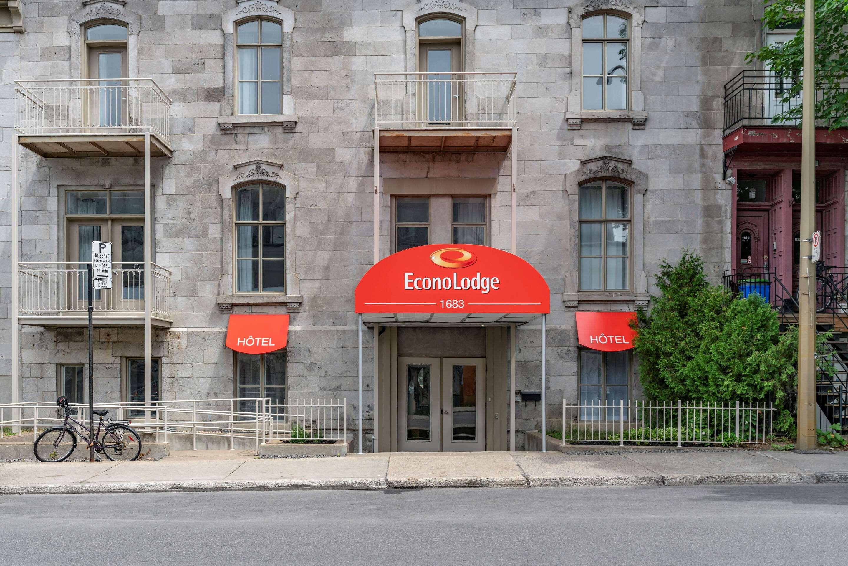 Econo Lodge Монреал Екстериор снимка